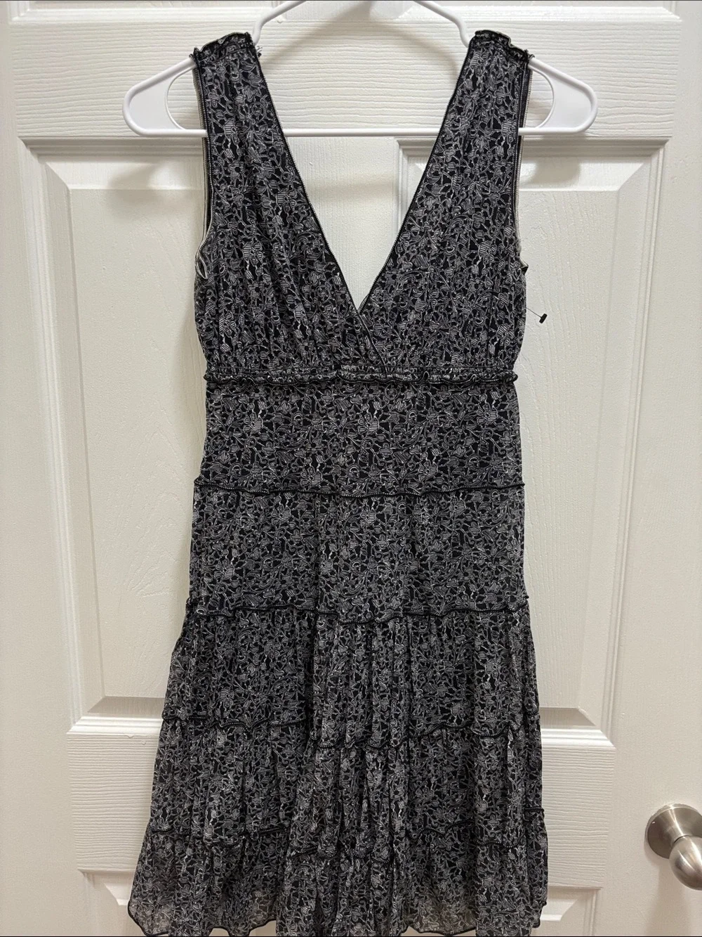 Studio M Black Floral V-Neck Tiered Dress